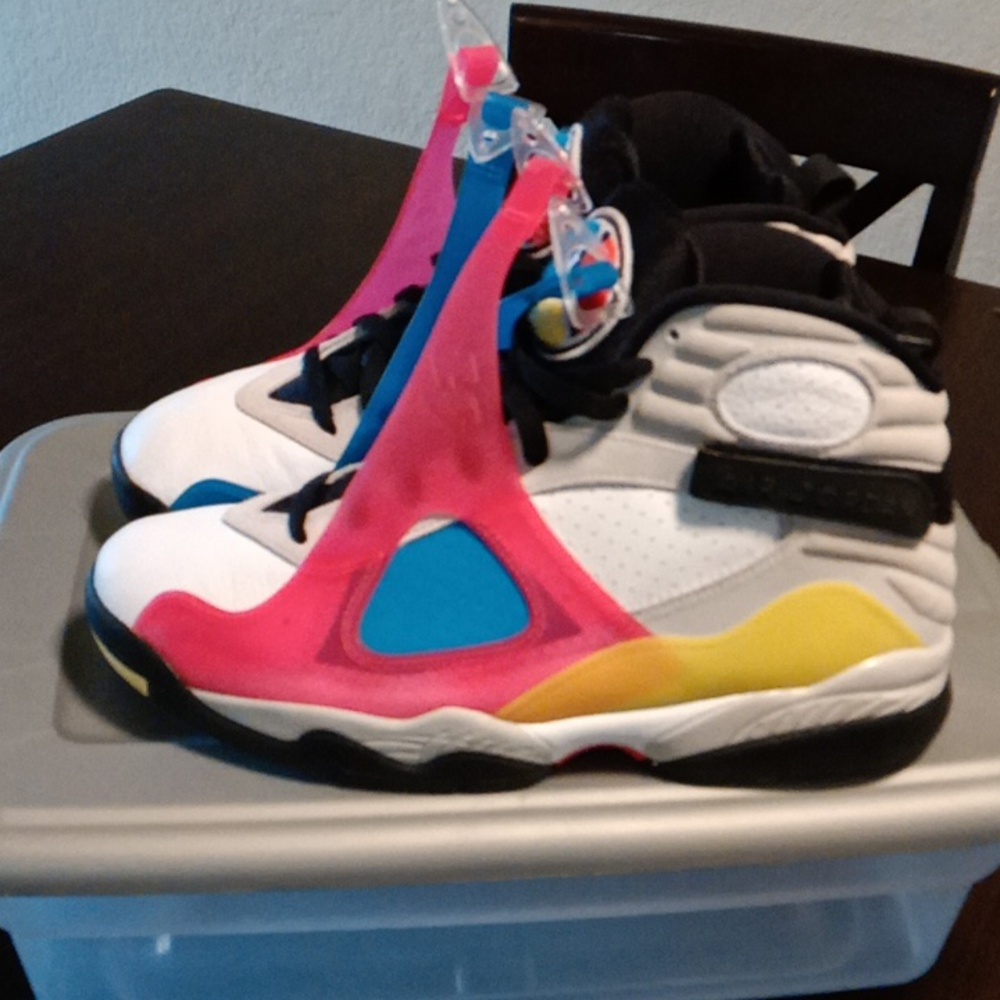 Jordan 8 - Picture 3 of 5